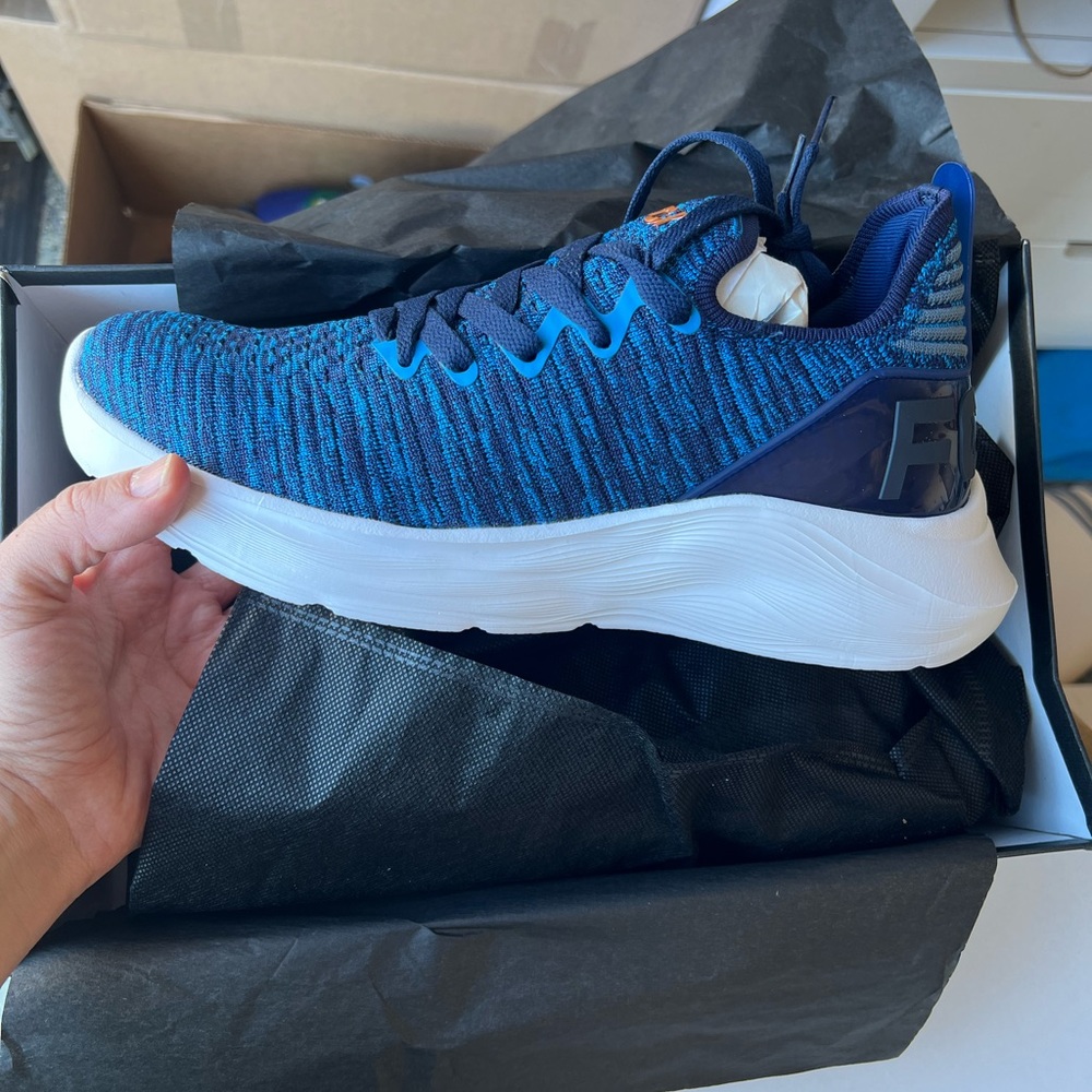 NWT French Connection
MAZE